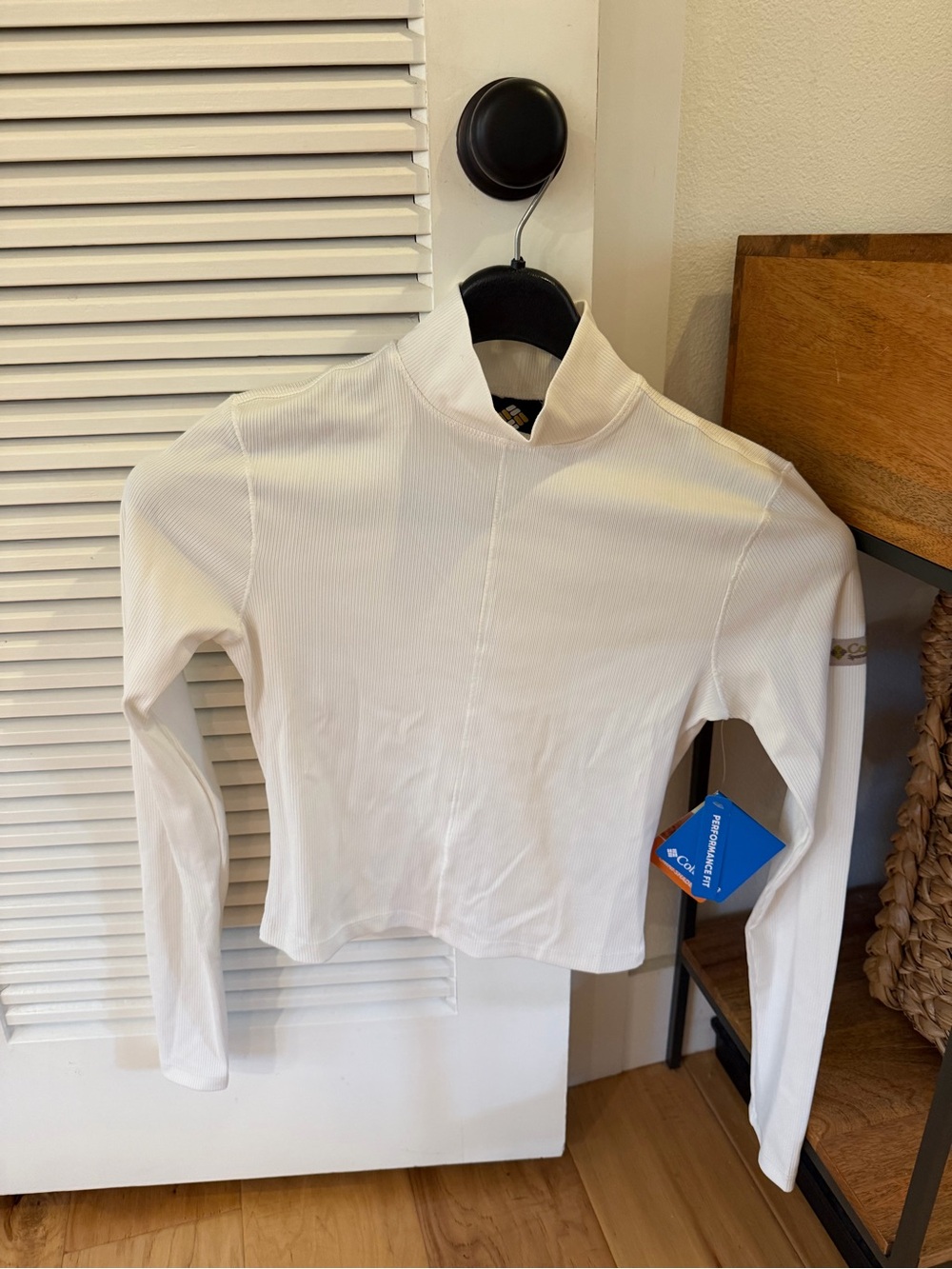 Columbia White Long-Sleeve Ribbed Mock Neck Top